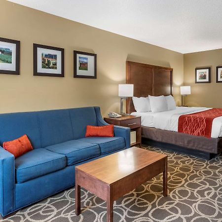 Comfort Inn Dyersville Near The Field Of Dreams Exterior foto